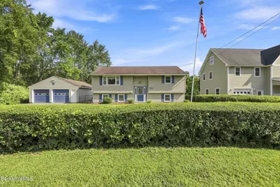 136 Cadwell Rd, Pittsfield, MA 01201 - Photo 3