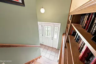 136 Cadwell Rd, Pittsfield, MA 01201 - Photo 9