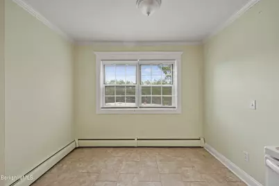 260 Pittsfield Rd #A05, Lenox, MA 01240 - Photo 9