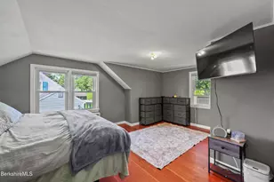 198 Allengate Ave, Pittsfield, MA 01201 - Photo 21