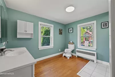 198 Allengate Ave, Pittsfield, MA 01201 - Photo 17