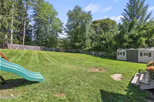 198 Allengate Ave, Pittsfield, MA 01201 - Photo 33