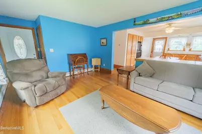 24 Temple St, Adams, MA 01220 - Photo 3