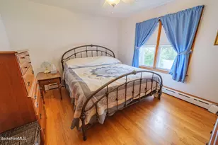 24 Temple St, Adams, MA 01220 - Photo 9