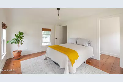 27 Rosseter St, Great Barrington, MA 01230 - Photo 21