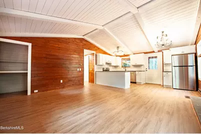 859 Moberg Rd, Becket, MA 01223 - Photo 7