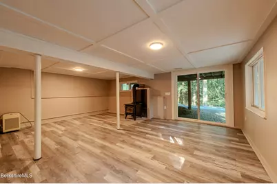 859 Moberg Rd, Becket, MA 01223 - Photo 37