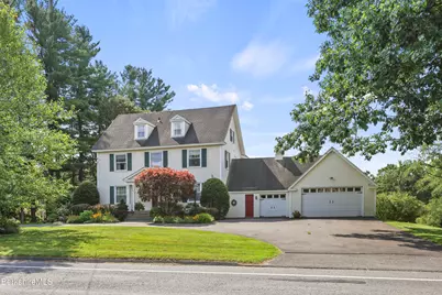 86 Crofut St, Pittsfield, MA 01201 - Photo 3