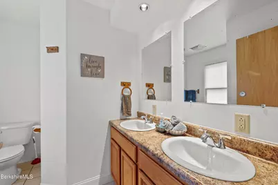 111 North St, Williamstown, MA 01267 - Photo 13