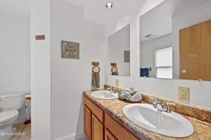 111 North St, Williamstown, MA 01267 - Photo 13