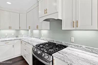 106 Main St, Blandford, MA 01008 - Photo 15