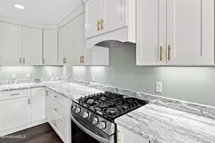 106 Main St, Blandford, MA 01008 - Photo 15