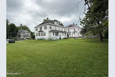 61-63 Calumet St, Pittsfield, MA 01201 - Photo 3