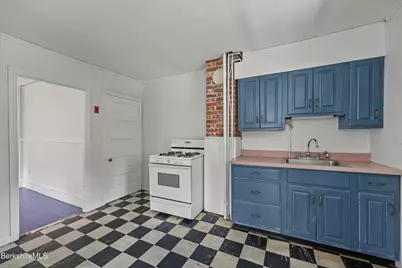 226 Grove St, Great Barrington, MA 01230 - Photo 11