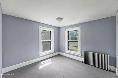 226 Grove St, Great Barrington, MA 01230 - Photo 15