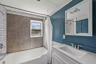 226 Grove St, Great Barrington, MA 01230 - Photo 17