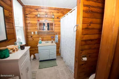 11 Maple St, Chester, MA 01011 - Photo 27