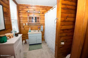 11 Maple St, Chester, MA 01011 - Photo 27