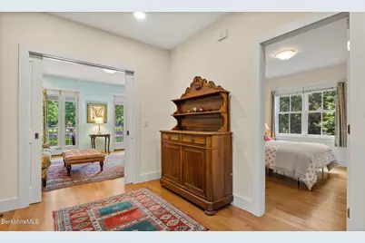 30 Cliffwood St, Lenox, MA 01240 - Photo 13