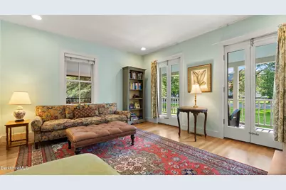 30 Cliffwood St, Lenox, MA 01240 - Photo 11