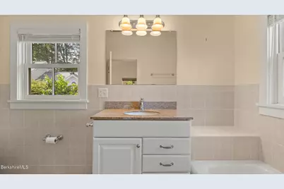 30 Cliffwood St, Lenox, MA 01240 - Photo 53