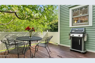 30 Cliffwood St, Lenox, MA 01240 - Photo 19