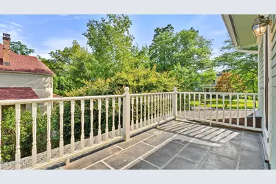 30 Cliffwood St, Lenox, MA 01240 - Photo 39