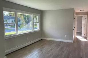 21 Austin Ave, Pittsfield, MA 01201 - Photo 3