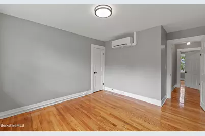 71 Essex St, Pittsfield, MA 01201 - Photo 33