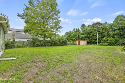 71 Essex St, Pittsfield, MA 01201 - Photo 43