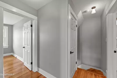 71 Essex St, Pittsfield, MA 01201 - Photo 27