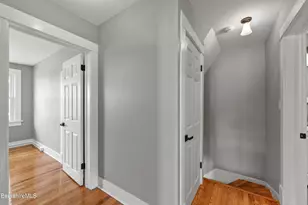 71 Essex St, Pittsfield, MA 01201 - Photo 27