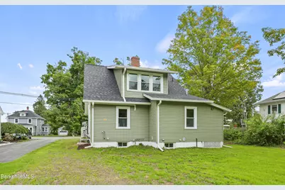 71 Essex St, Pittsfield, MA 01201 - Photo 39