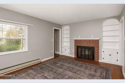 20 Prospect St, Dalton, MA 01226 - Photo 13
