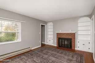 20 Prospect St, Dalton, MA 01226 - Photo 13