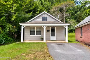 20 Prospect St, Dalton, MA 01226 - Photo 37