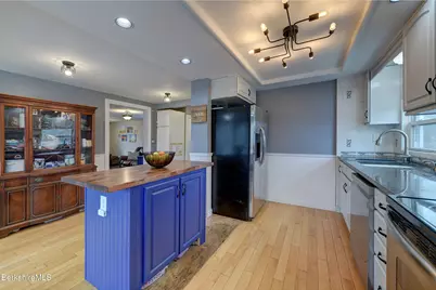 648 State Rd, North Adams, MA 01247 - Photo 5