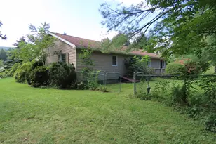 986 Church St, North Adams, MA 01247 - Photo 69