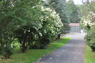 986 Church St, North Adams, MA 01247 - Photo 9