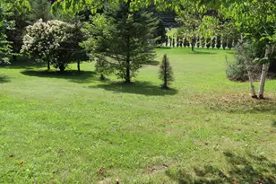 986 Church St, North Adams, MA 01247 - Photo 49