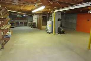 986 Church St, North Adams, MA 01247 - Photo 37