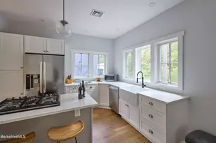 4 Birch Lane, Stockbridge, MA 01262 - Photo 9