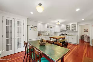 25 Cottage St, Great Barrington, MA 01230 - Photo 23