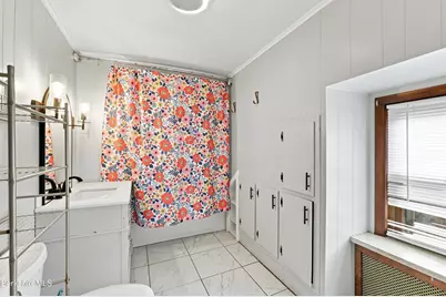 4 Harding Ave, Adams, MA 01220 - Photo 23