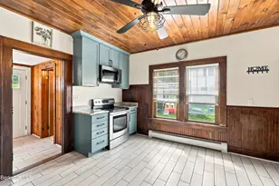 4 Harding Ave, Adams, MA 01220 - Photo 13