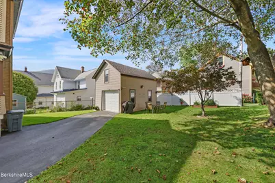 4 Richmond St, Adams, MA 01220 - Photo 43