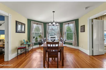 4 Richmond St, Adams, MA 01220 - Photo 15