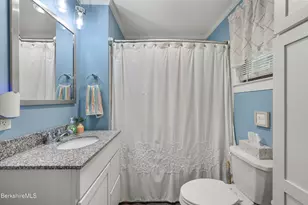 4 Richmond St, Adams, MA 01220 - Photo 27