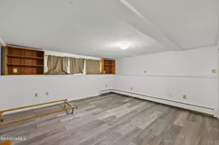 81 Calumet St, Pittsfield, MA 01201 - Photo 21