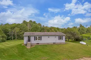 6 Frary Rd, Peru, MA 01235 - Photo 1
